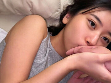 隙だらけな素顔を見せるすっぴんが可愛い彼…